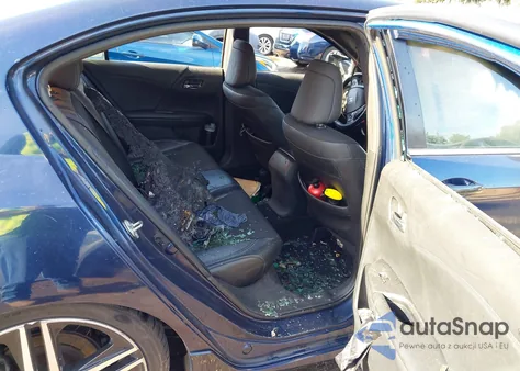 2017 Honda Accord Sport z USA, uszkodzony, nr VIN 1HGCR2F56HA187706